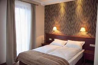 Отель Hotel Pod Kluką Слупск Двухместный номер с 1 кроватью или 2 отдельными кроватями-1